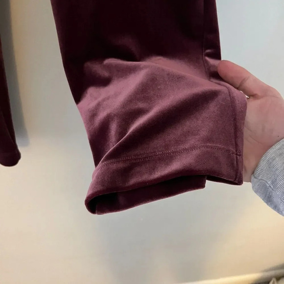 Loft Womens Maroon Velvet Ankle Pants Small High Rise Straight Pull On NWT - Picture 7 of 9